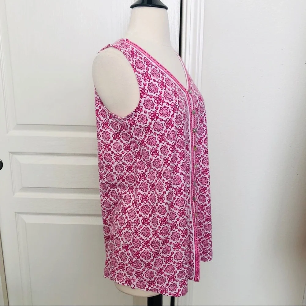 J Jill pink medallion V-neck tank top button down
